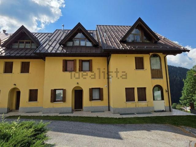 Appartamento in vendita di 155 m² in Via Corona