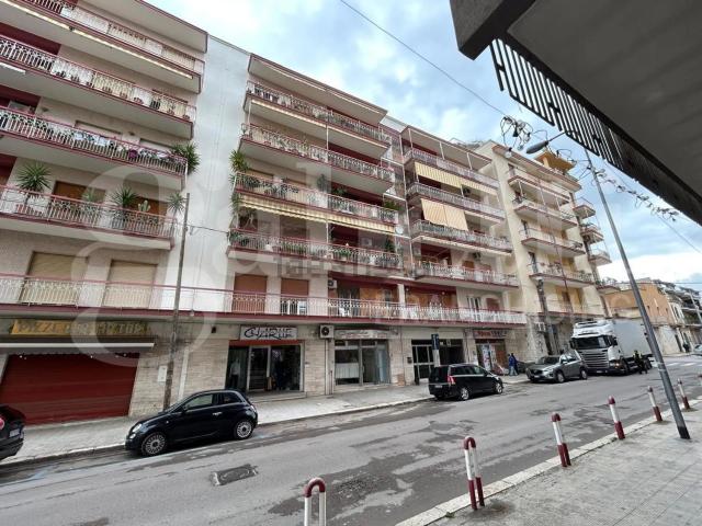 Appartamento in vendita di 155 m² in Via Corsica