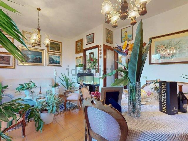 Appartamento in vendita di 155 m² in Via Vittore Carpaccio