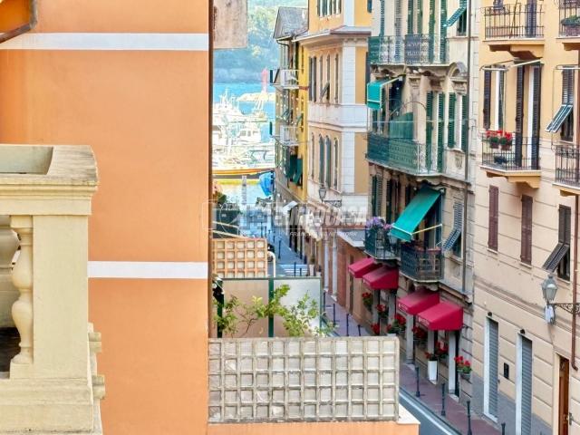Appartamento in vendita di 155 m² in Via Anton Maria Maragliano, 28