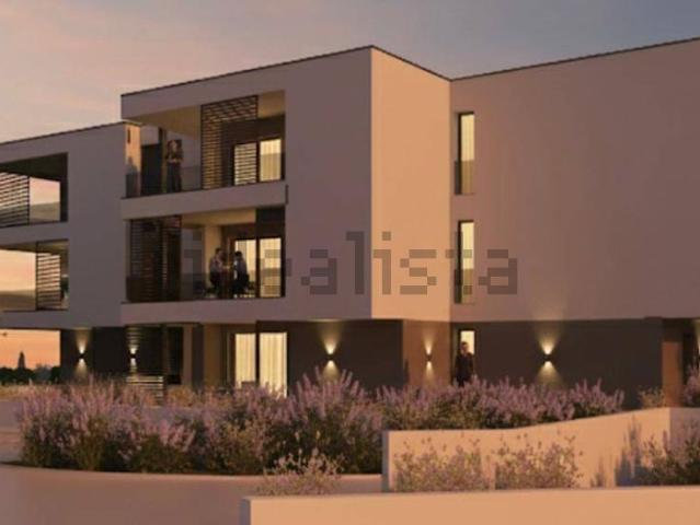 Appartamento in vendita di 155 m² in Via Antonio Canova