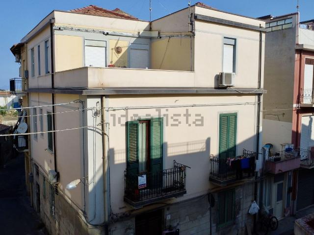 Appartamento in vendita di 155 m² in Via Antonio Maria Jaci, 6