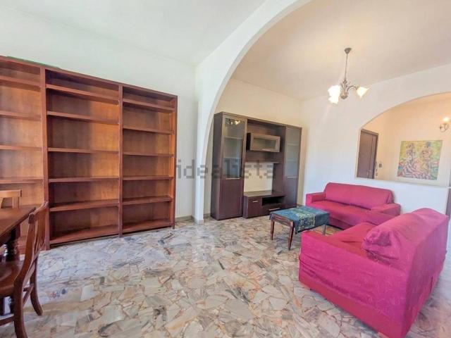 Appartamento in vendita di 155 m² in Via Antonio Roveggio