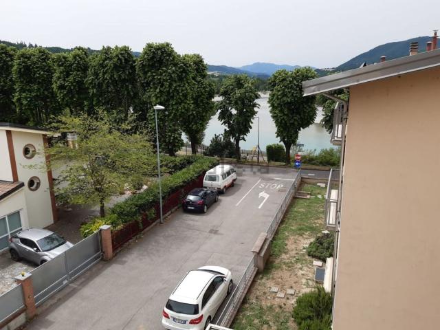 Appartamento in vendita di 218 m² in Via Aldo Moro