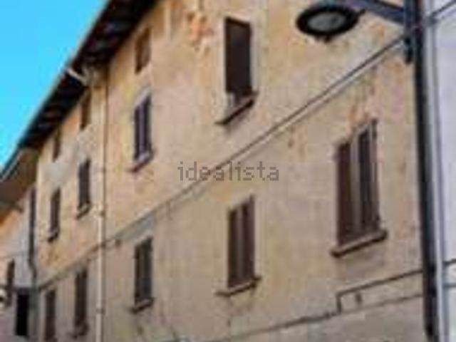 Appartamento in vendita di 155 m² in Via Gallarini, 3