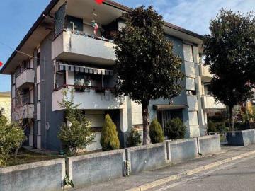 Appartamento in vendita di 155 m² in Via Giuseppe Verdi