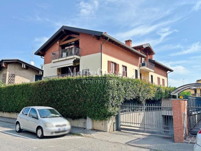 Appartamento in vendita di 155 m² in Via Giovanni Pascoli, 17