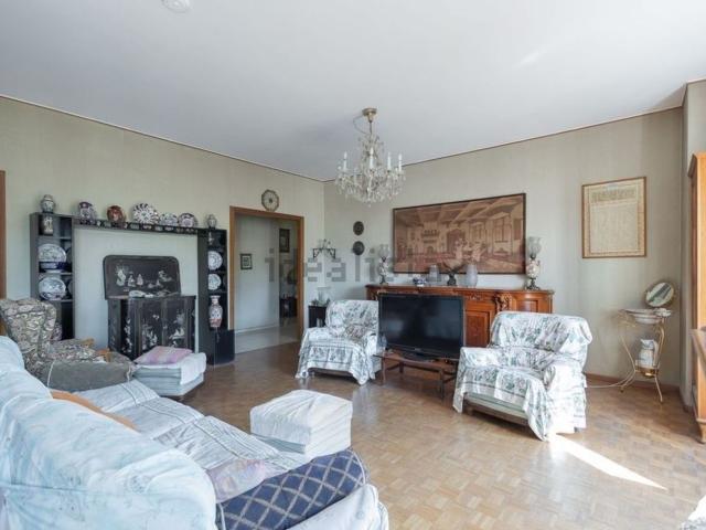 Appartamento in vendita di 155 m² in Via del Ponte alle Mosse, 38