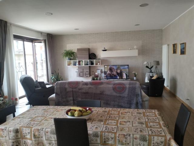 Appartamento in vendita di 155 m² in Via del Torrione
