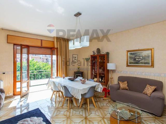 Appartamento in vendita di 155 m² in Via della Liberta&apos , 35
