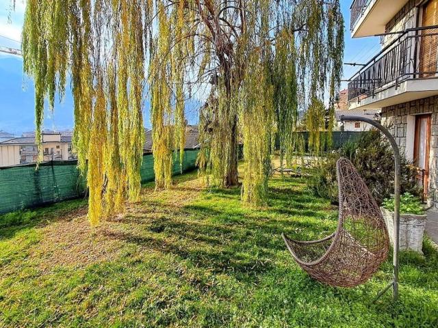 Appartamento in vendita di 155 m² in Via delle Betulle, 65