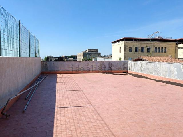 Appartamento in vendita di 155 m² in Via delle Terme, 147