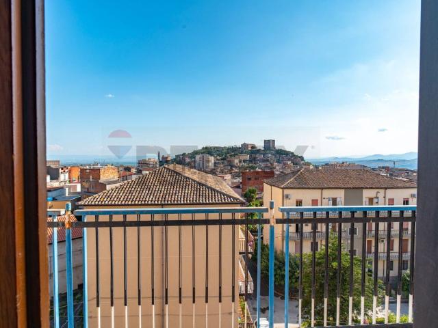 Appartamento in vendita di 155 m² in Via E. Bellia, 242
