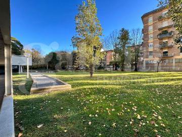 Appartamento in vendita di 155 m² in Via Emilio Zago