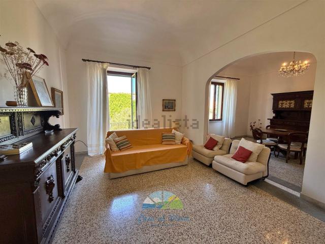 Appartamento in vendita di 155 m²