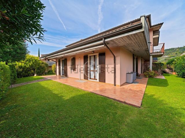 Appartamento in vendita di 155 m² in Via Monte Baldo