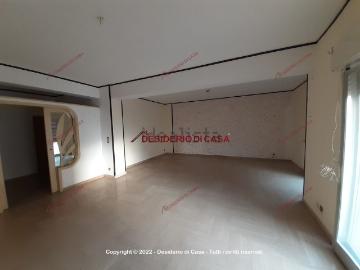Appartamento in vendita di 155 m² in Via Mariano d&apos Amelio, 30