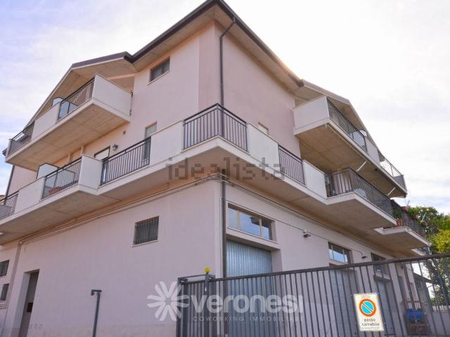 Appartamento in vendita di 155 m² in Via Marsilio G 21