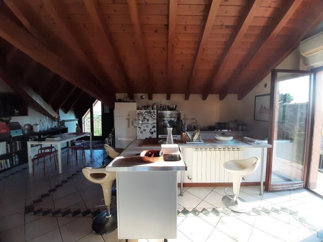 Appartamento in vendita di 155 m² in Via Misano