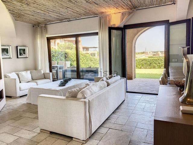 Appartamento in vendita di 155 m² in Via Sa Conca