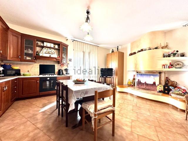 Appartamento in vendita di 155 m² in Via Salaria, 249
