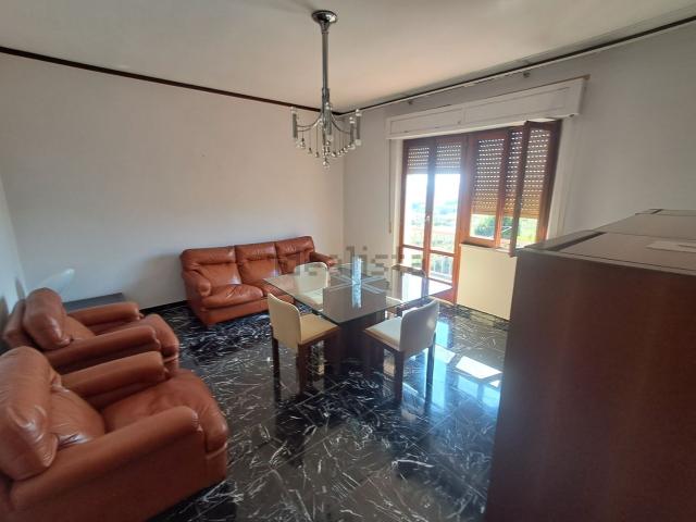 Appartamento in vendita di 155 m² in Via San Severino, 18