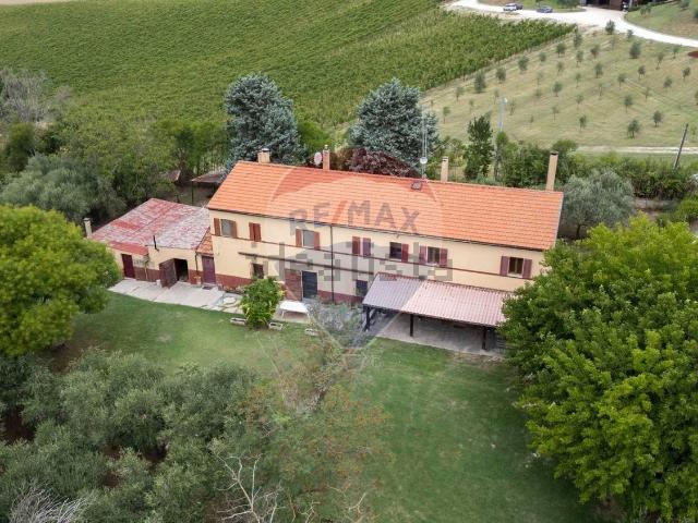 Appartamento in vendita di 155 m² in Via Serra, 48