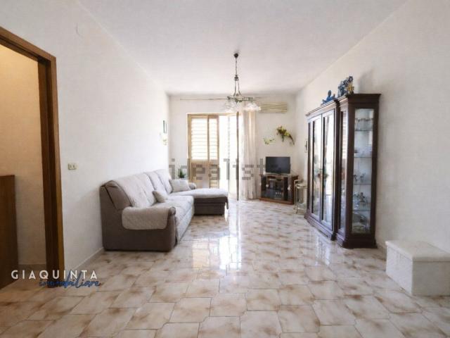 Appartamento in vendita di 155 m² in Via Sicilia, 53