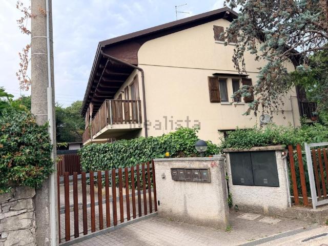 Appartamento in vendita di 155 m² in Via Sistiana, 6