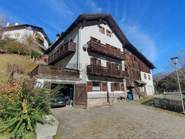 Appartamento in vendita di 155 m² in Via ponte Stelvio, 4