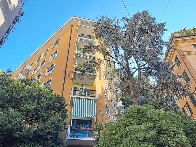 Appartamento in vendita di 155 m² in Via Peschiera, 32