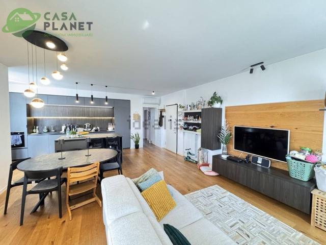 Appartamento in vendita di 155 m² in Via Toti dal Monte