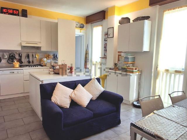 Appartamento in vendita di 155 m² in Via Trento, 1