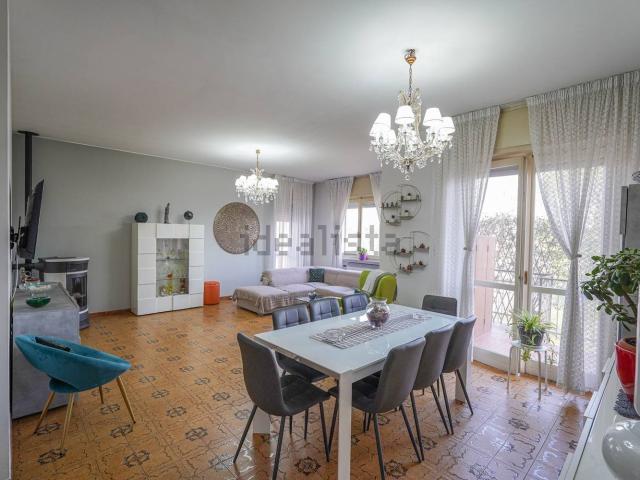 Appartamento in vendita di 155 m² in Via Umberto I, 19