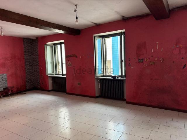 Appartamento in vendita di 155 m² in Via Umberto I, 73