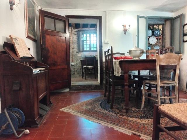 Appartamento in vendita di 155 m² in Via Vellano