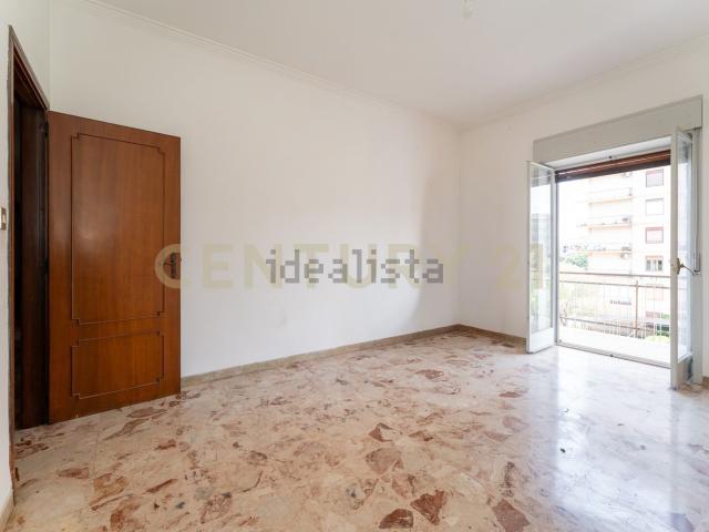 Appartamento in vendita di 155 m² in Via Vincenzo Giuffrida, 203