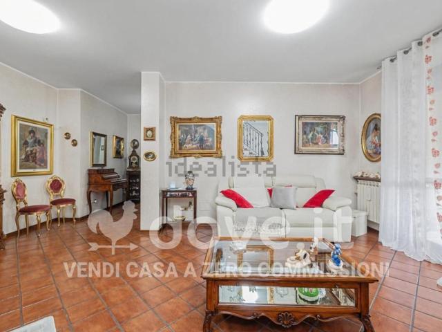 Appartamento in vendita di 155 m² in Via XXV Aprile, 19