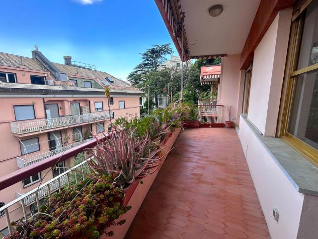 Appartamento in vendita di 155 m² in Via Zara, 40