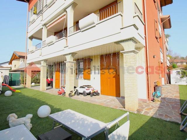 Appartamento in vendita di 155 m² in Viale Vittoria, 7