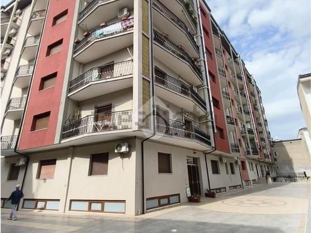 Appartamento in vendita di 155 m² in Corso Luigi Saraceni, 9