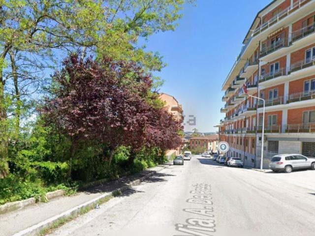 Appartamento in vendita di 156 m² in Via Agostino De Pretis