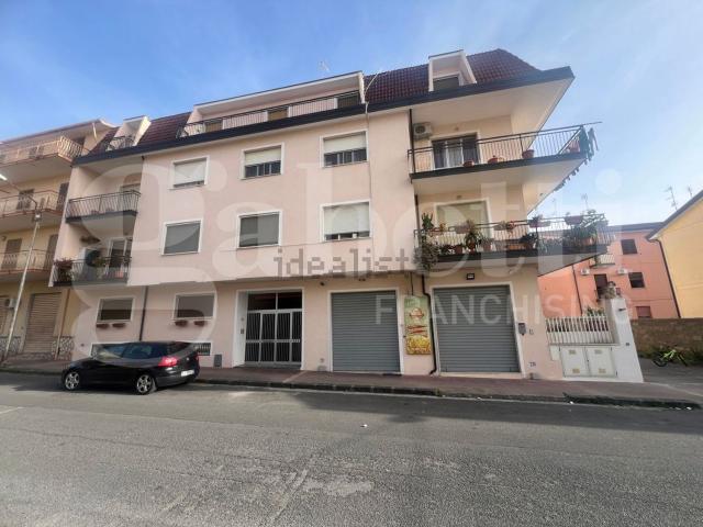 Appartamento in vendita di 156 m² in Via Bari, 49