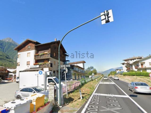 Appartamento in vendita di 156 m² in Via Aosta