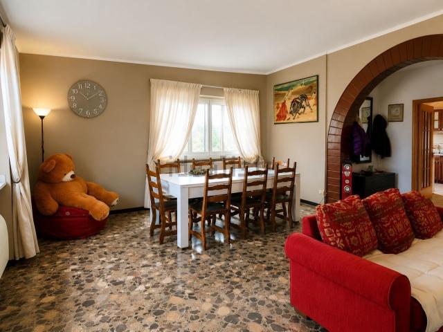 Appartamento in vendita di 156 m² in Via Garbagna