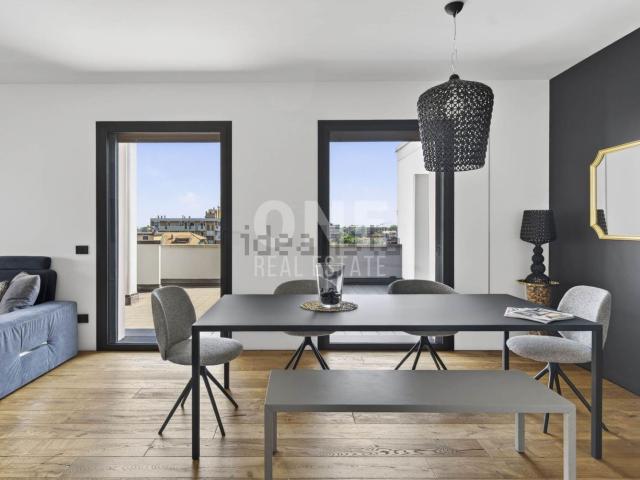 Appartamento in vendita di 156 m² in Via Giovanni Sibelius, 5