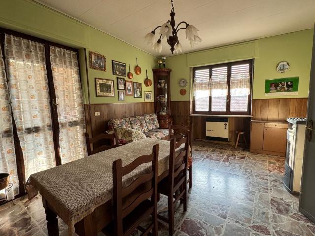Appartamento in vendita di 156 m² in Via Dante Alighieri, 1