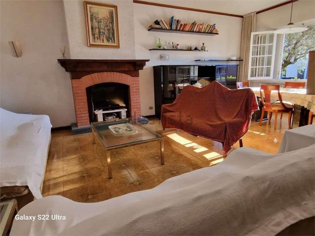 Appartamento in vendita di 156 m² in Via della Resistenza