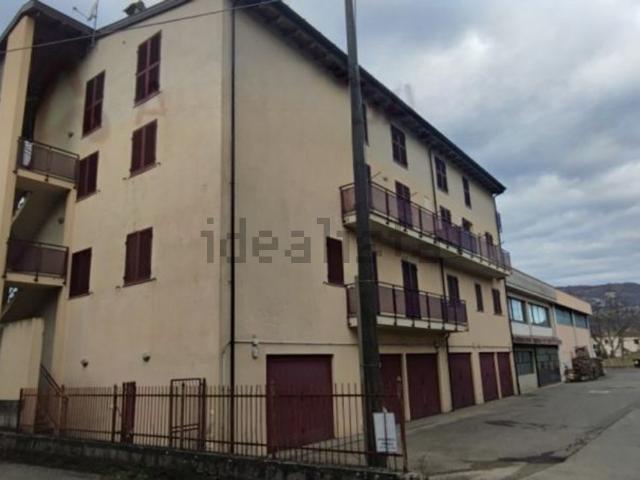 Appartamento in vendita di 156 m² in Via Europa, 22