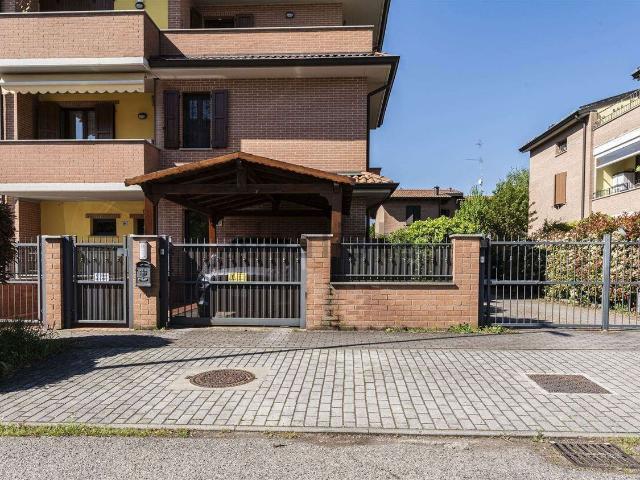 Appartamento in vendita di 156 m² in Via O. Cremaschi